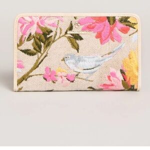 Spartina 449 Babbie's Store Card Snap Multicolored Wallet